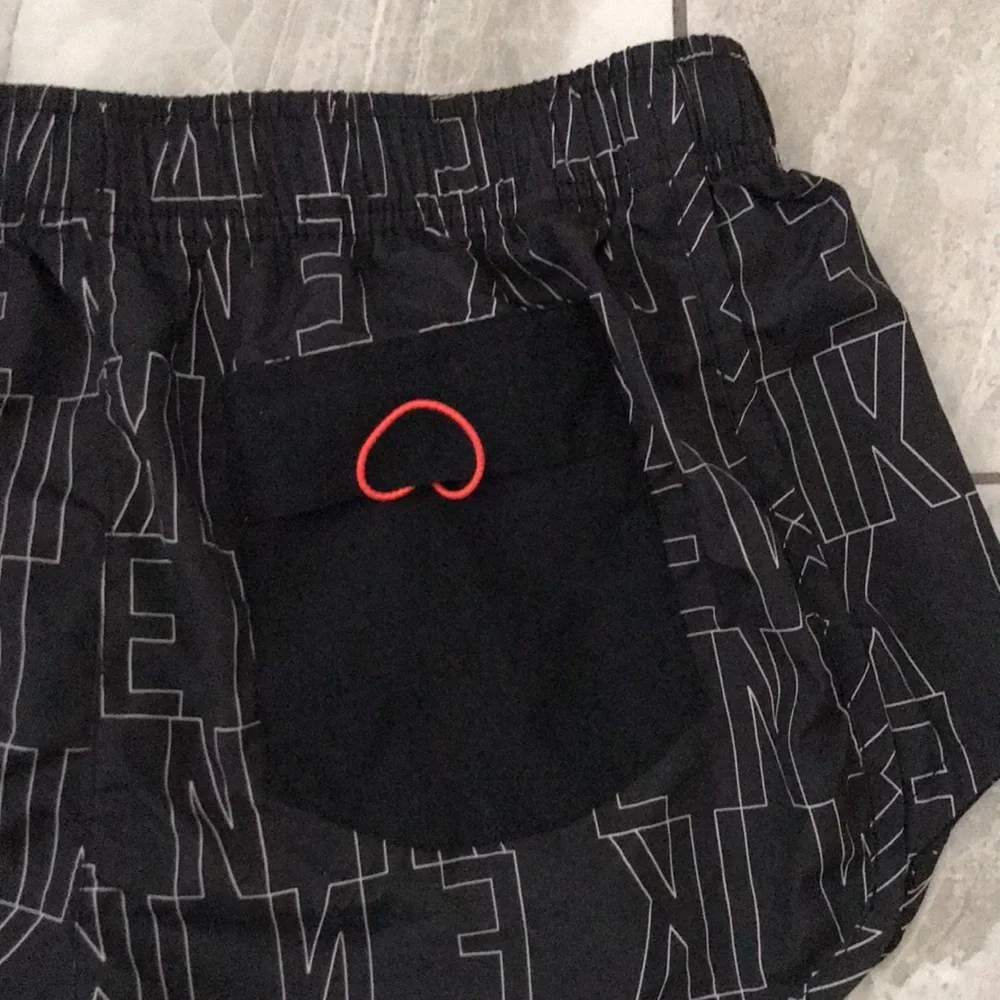 Nike Women's Run Division Tempo Black Reflective Shorts | M